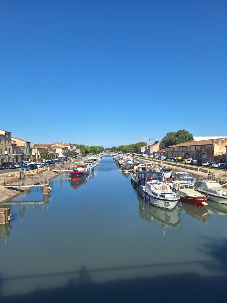 Voyage à vélo jour 2 : Caderousse - Saint Gilles