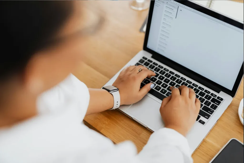 Automatisation informatique : quels avantages pour le système d’information ?